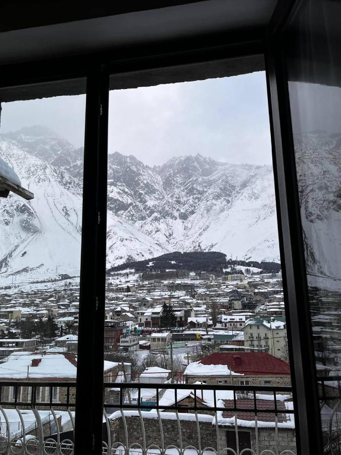 Maia's Guest House Gergeti Kazbegi Exterior foto