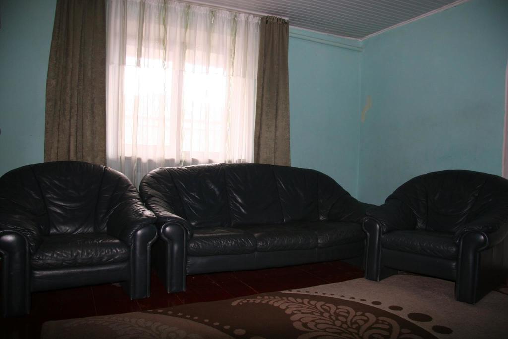 Maia's Guest House Gergeti Kazbegi Exterior foto