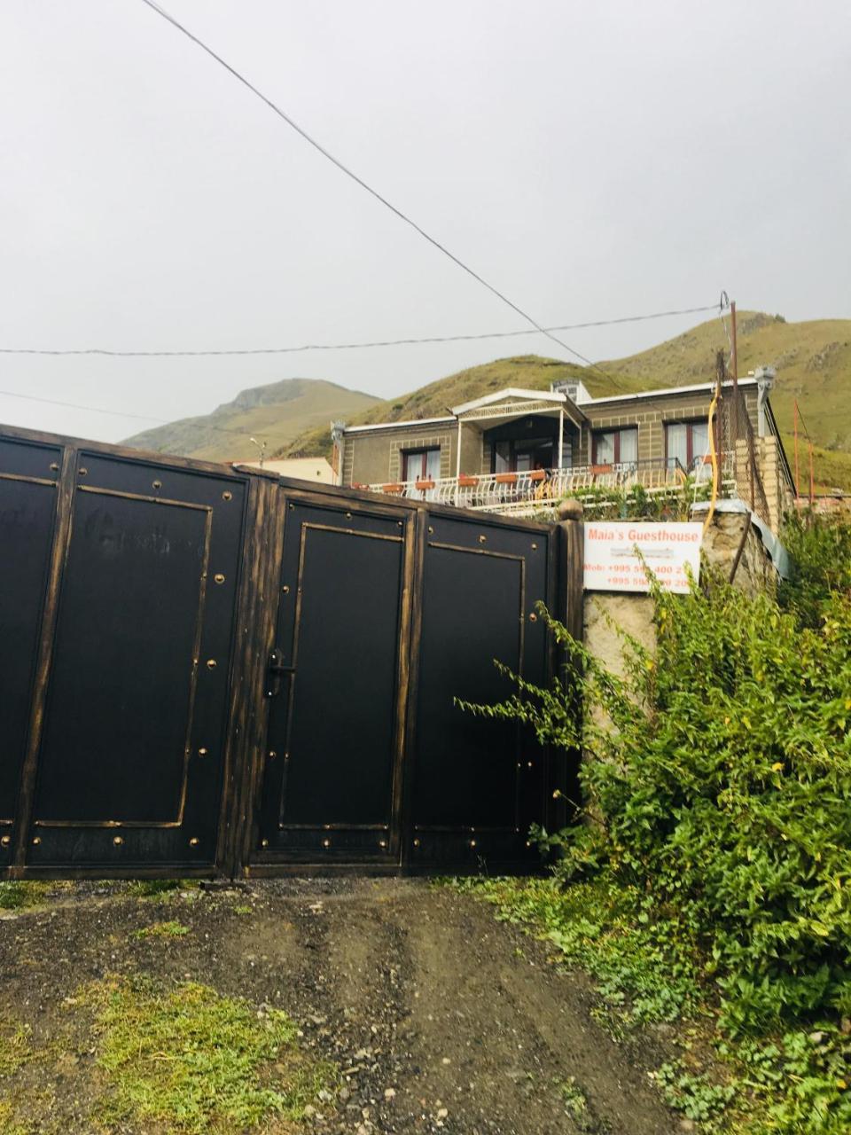 Maia's Guest House Gergeti Kazbegi Exterior foto